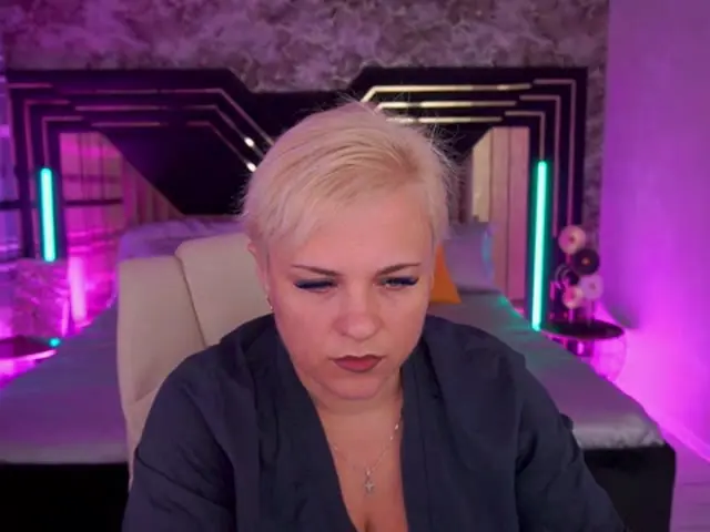 crystalvibe Live Webcam