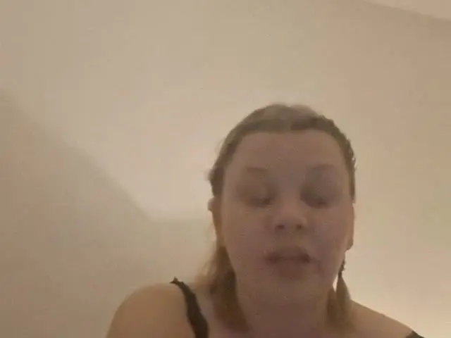 lyannedonna Live Webcam
