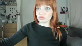 petitelia Live Webcam