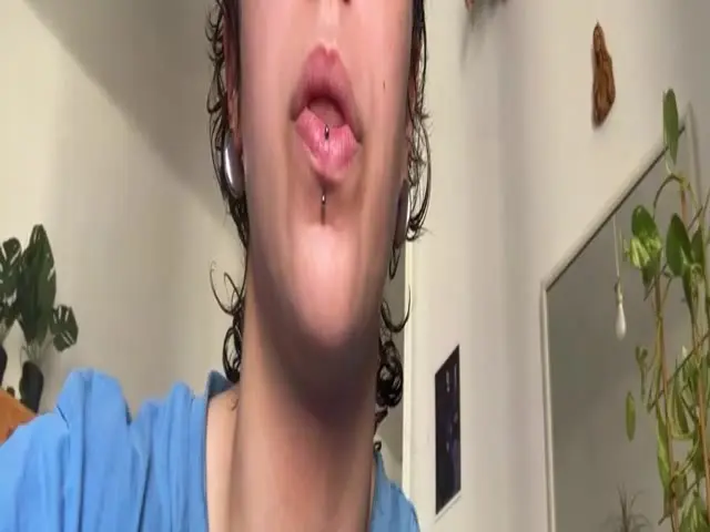 prettybby Live Webcam